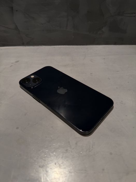 КАТО НОВ Iphone 13 Midnight 128 GB