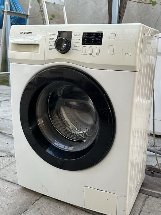 Продается стиральная машина