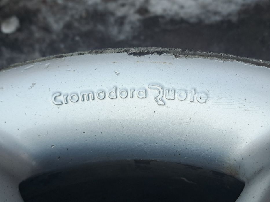 титанки р14  4/100 Passat golf