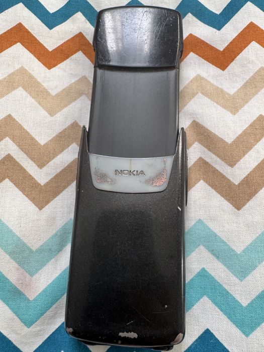 Nokia i 8910 продам срочно