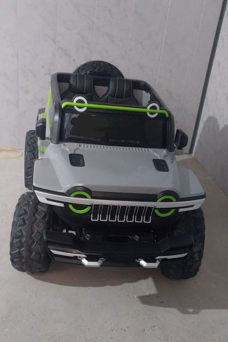 Электромашина для детей JEEP 4×4