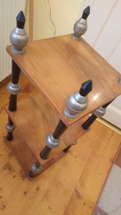 Masă,  scaune și Măsuțe lemn