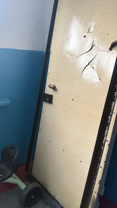 продам Дверь железный