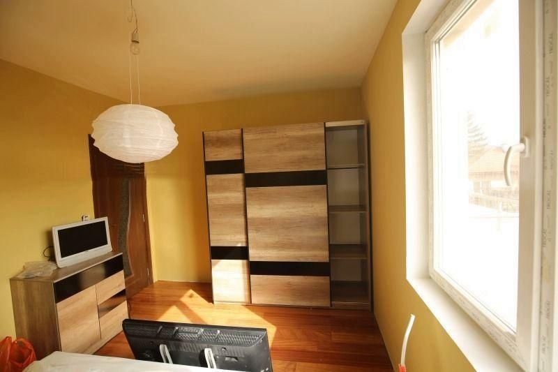 Двустаен апартамент в ж.к. Левски.