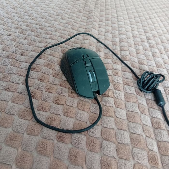 Vând mouse marvo