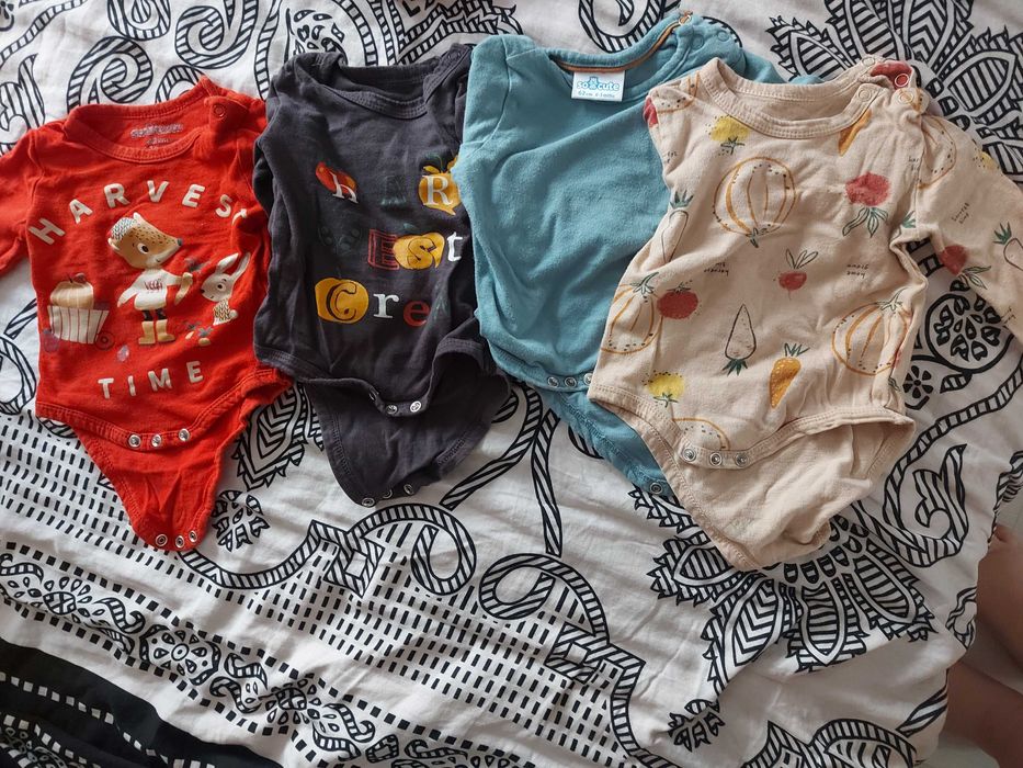 Бодита, комплект гащеризон с боди, ромпъл и панталони 62 размер