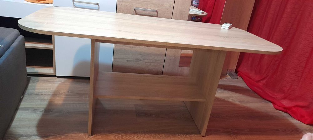 Разпродажба:Секция за телевизор,холова маса,етажерка-дъб сонома