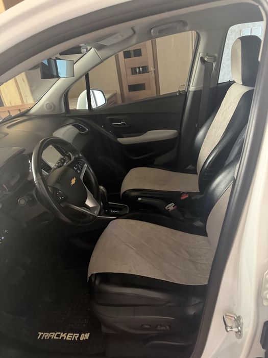 Tracker premier 2019