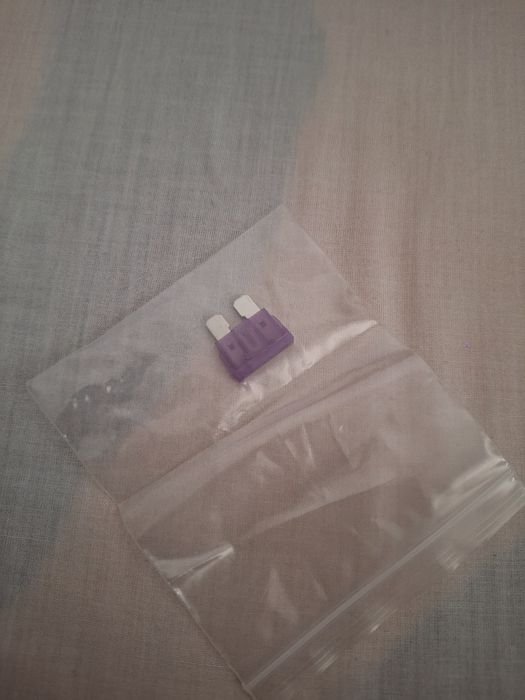 invertor de tensiune WELL