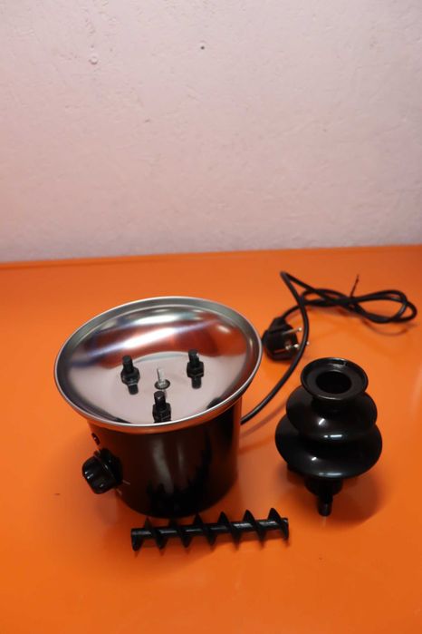 Шоколадов фонтан Princess, 32W, 0.4 л, Черен