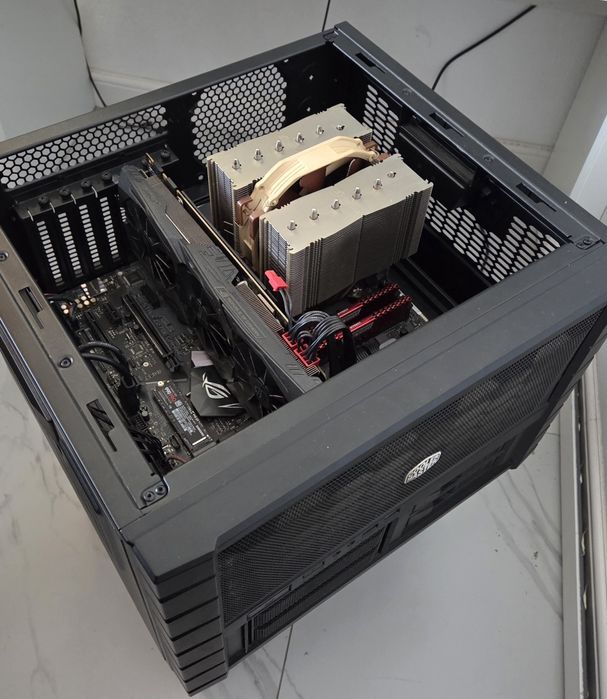 PC Gaming High-End – Impecabil – Full ASUS STRIX – i7 7700K + GTX 1080