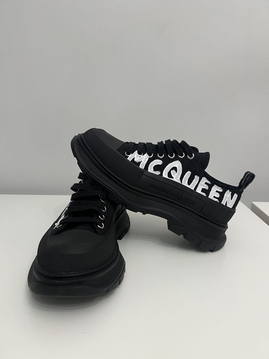 Ghete alexander mcqueen marimea 44