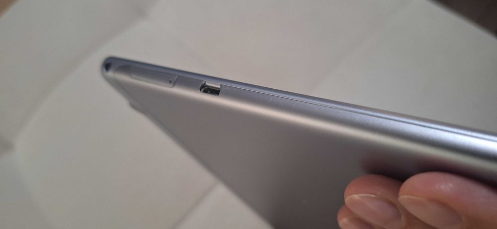 Таблет Huawei MediaPad T3