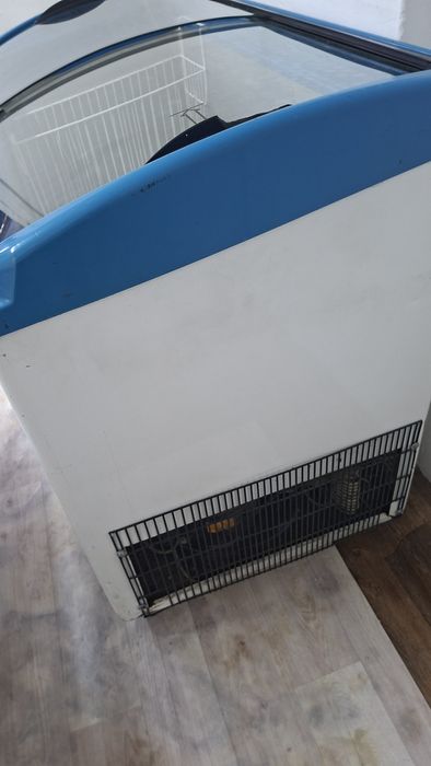 Продам Морозильник б/у