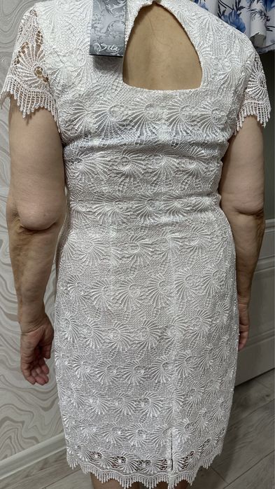 Продам платье 48р