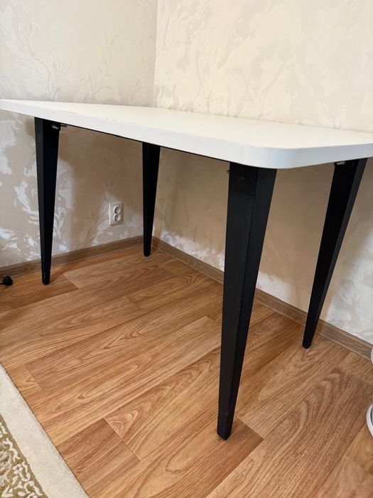 Срочно Продам столы