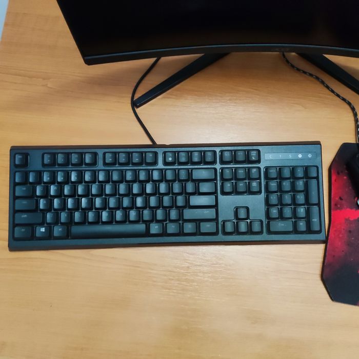 Vând set-up de gaming