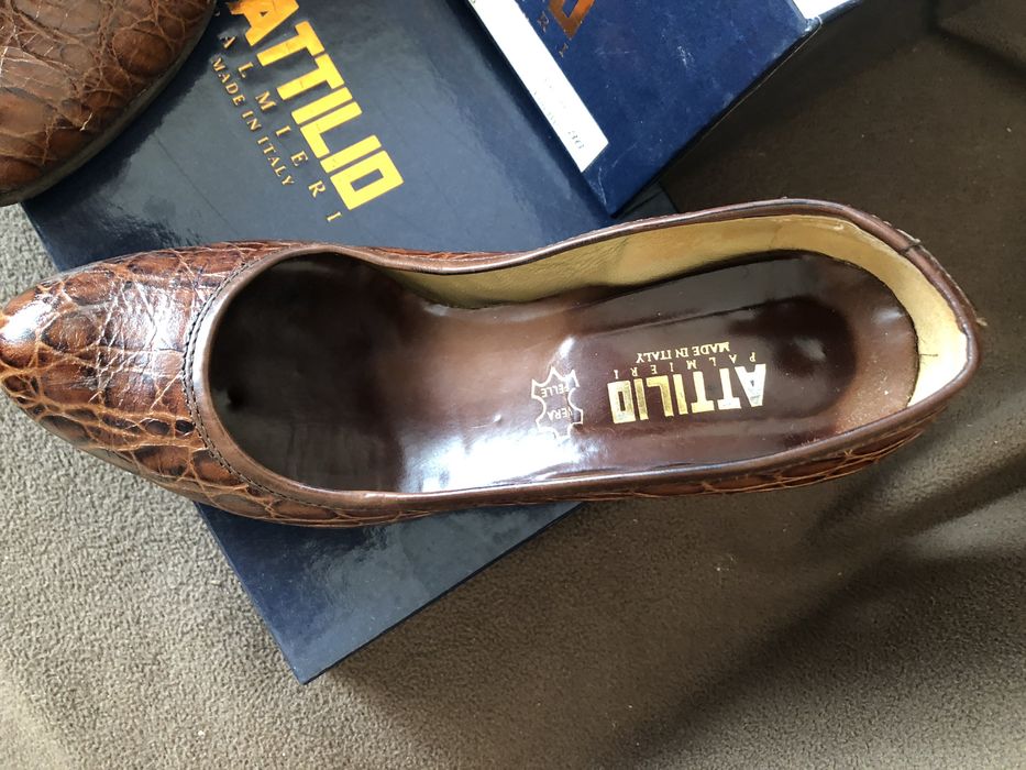 Продавам италиански кожени обувки номер 36