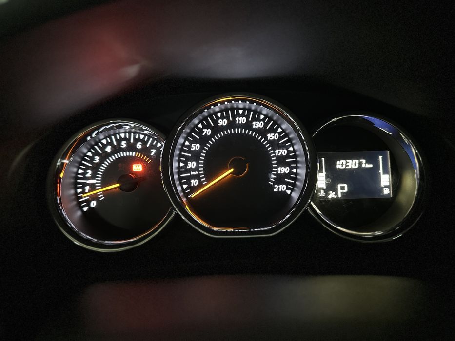 Продам Рено Сандеро