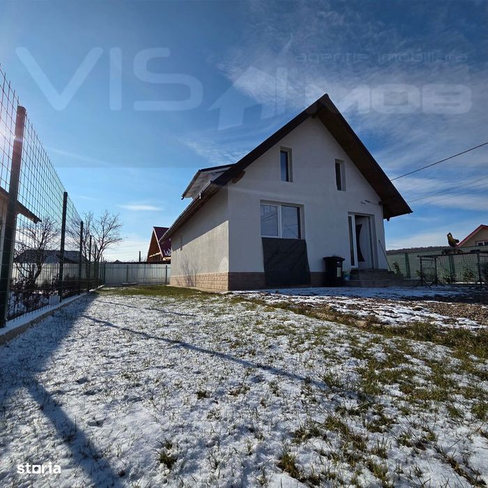 Casă de vânzare la cca.3 km de Onești