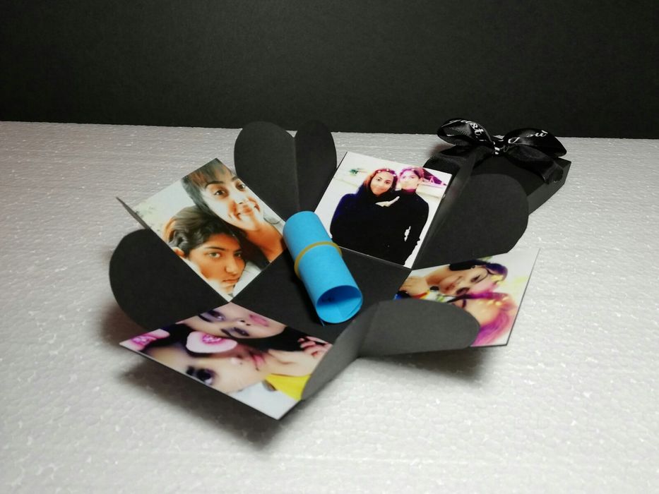 Експлодираща кутия със снимки и послание