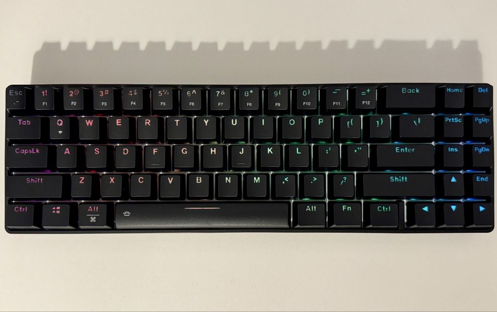 Tastatura mecanica switch-uri verzi Dareu EK871