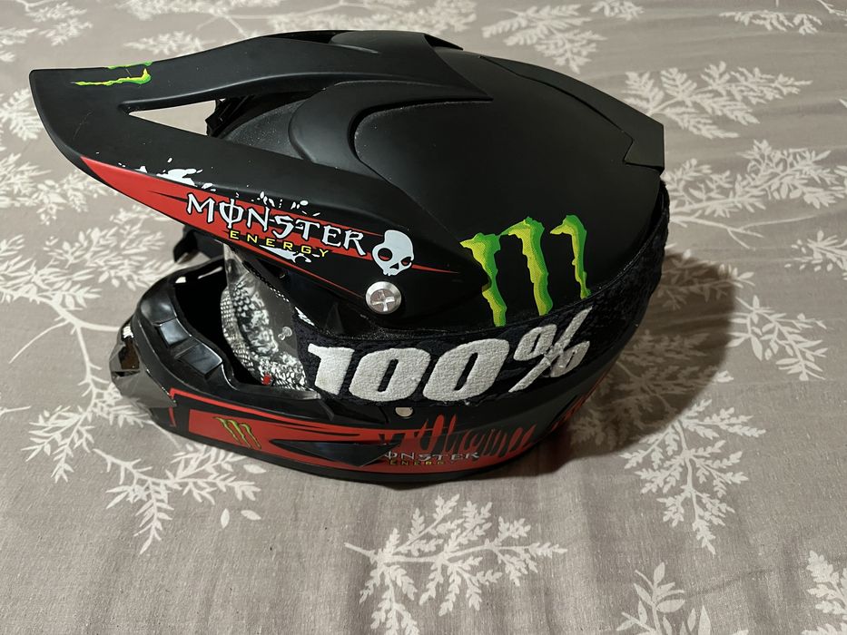 Мотокрос каска+маска+панталон и подарък боне