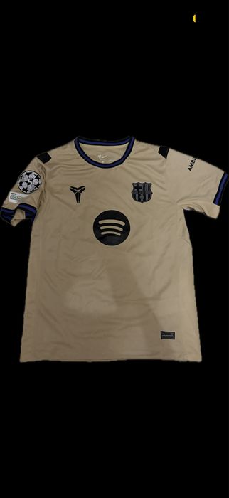 Tricou Raphinia barcelona