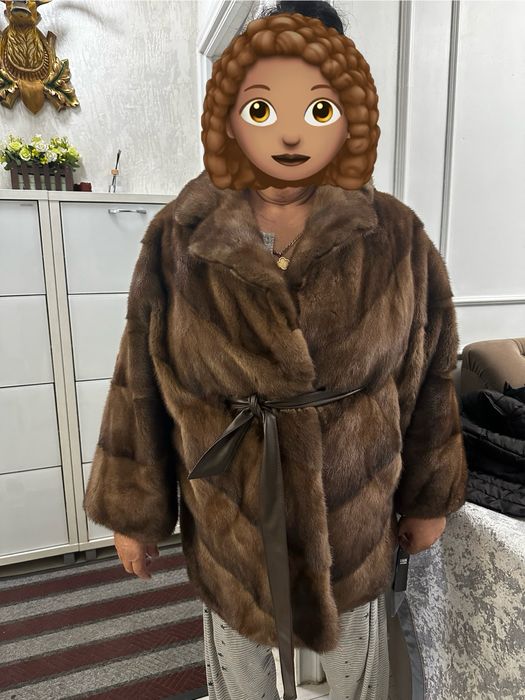 Зимние одежды, шубы, куртки