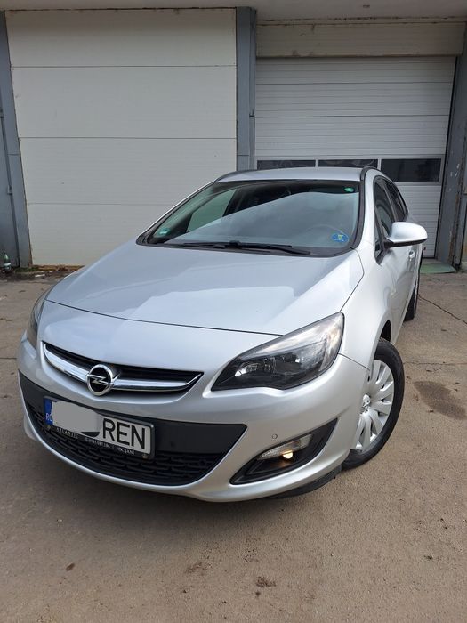 Opel Astra 1.6 cdti 2015