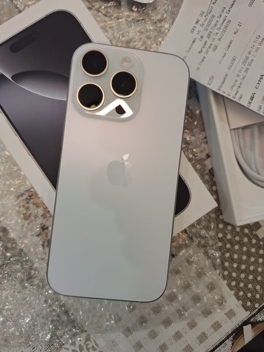 iPhone 16 pro 256 GB White Titanium
