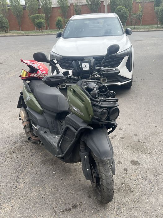 Продам Скутер Танк 150сс