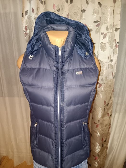 Vestă Napapijri de damă. Marime L.