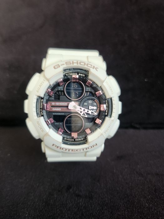 Дамски часовник G SHOCK
