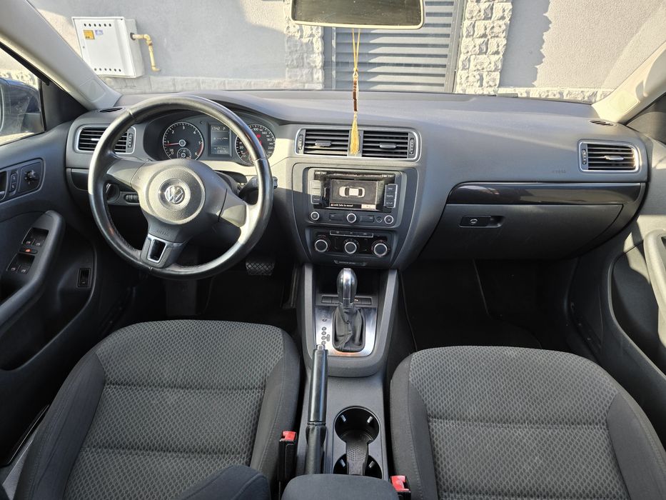 Volkswagen Jetta DSG-7 2012 EURO 5
