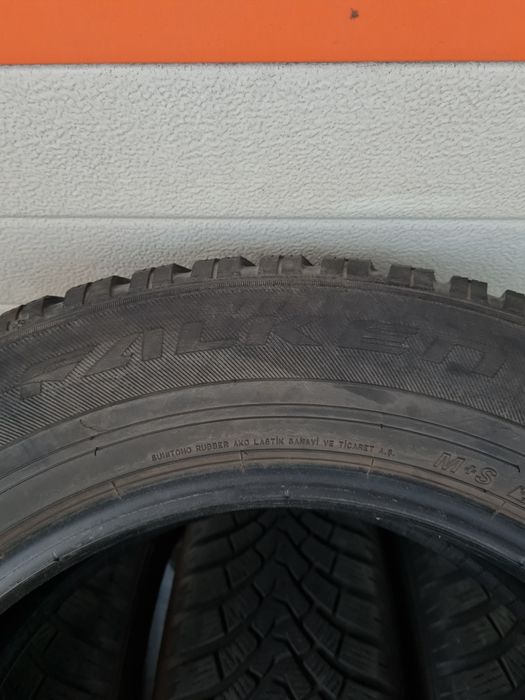 Зимни гуми 4 броя FALKEN EuroWinter HS01 SUV 225 65 R17 дот 1719
