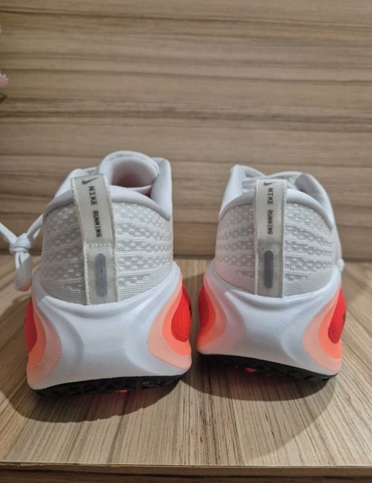 Nike vomero plus