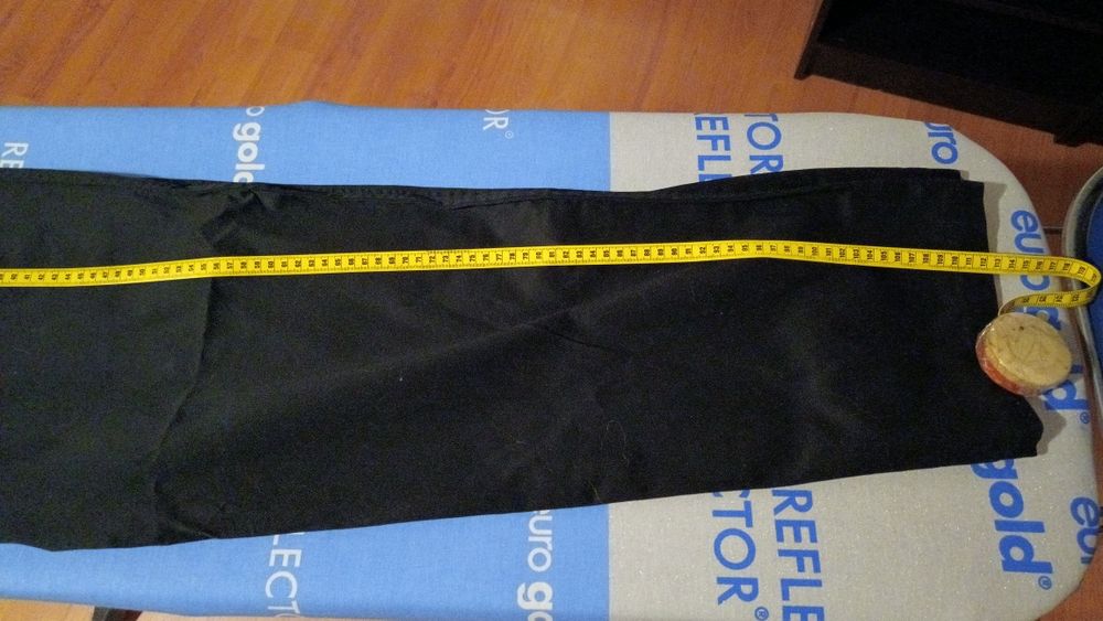 Pantaloni noi bărbați Esprit măsura 34 (46 EU)