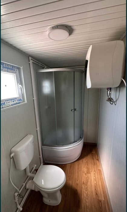 Vând  containere  modulare etc