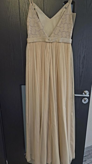 Дамски официални рокли