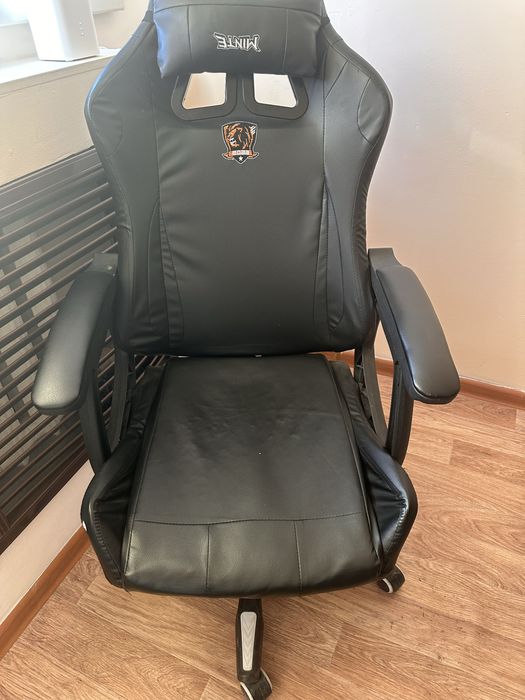 Компютепный кресло