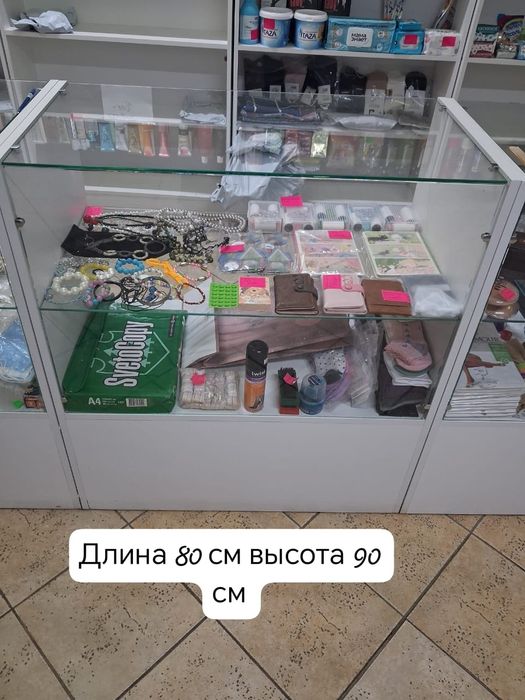 Продам стелажи и ресепшн