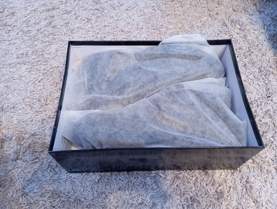 Продам зимние мужские ботинки