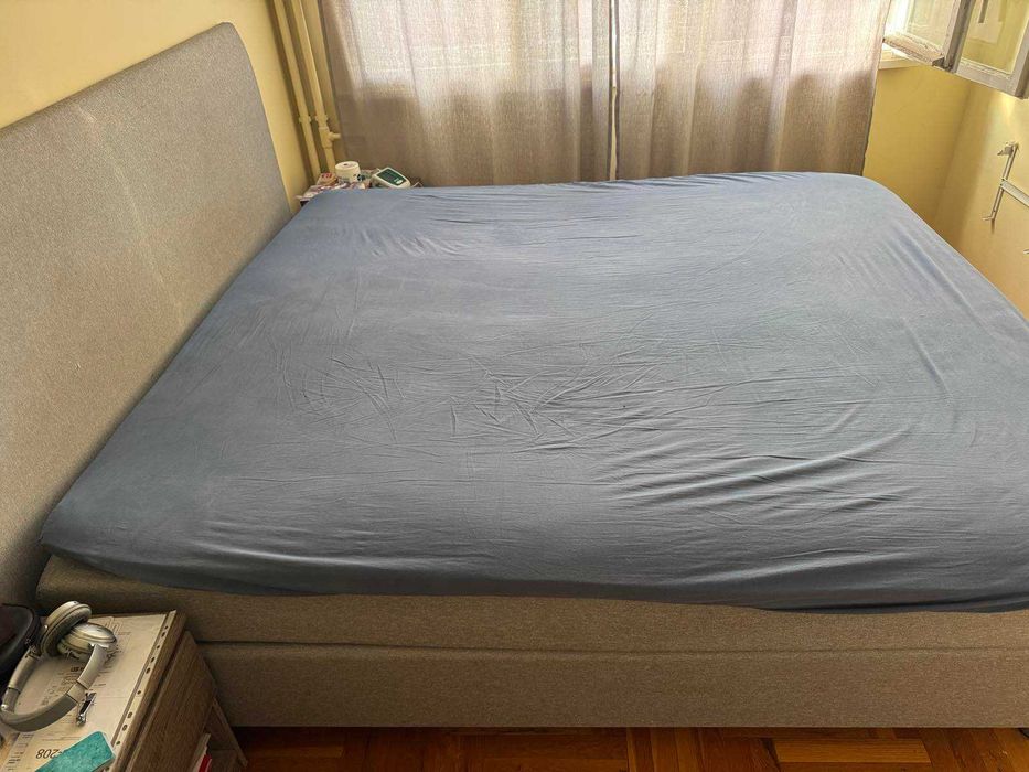Континентално легло