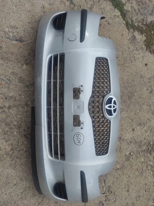 Предна броня за Toyota Yaris 05-09г. Тойота Ярис