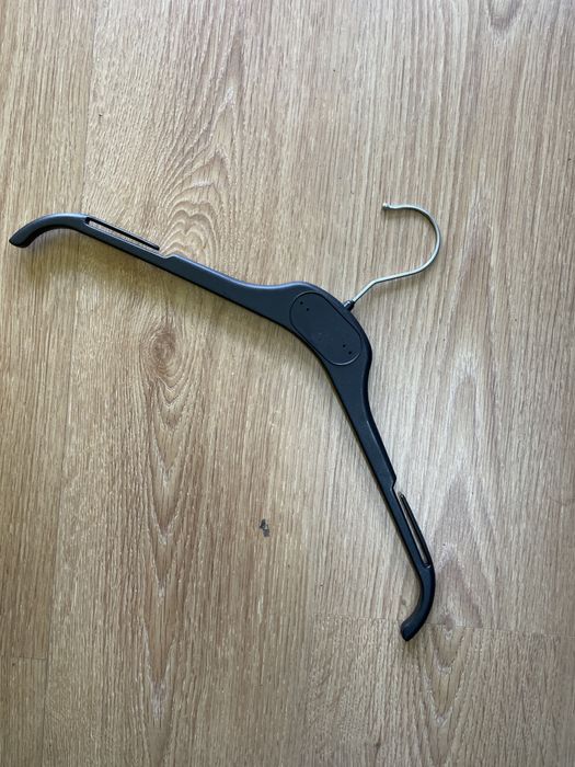 Umerase pentru haine din plastic