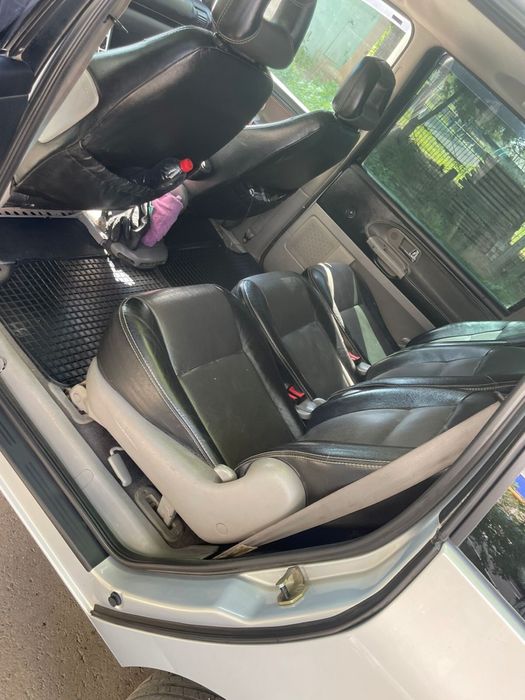 Ford Galaxy 2002
