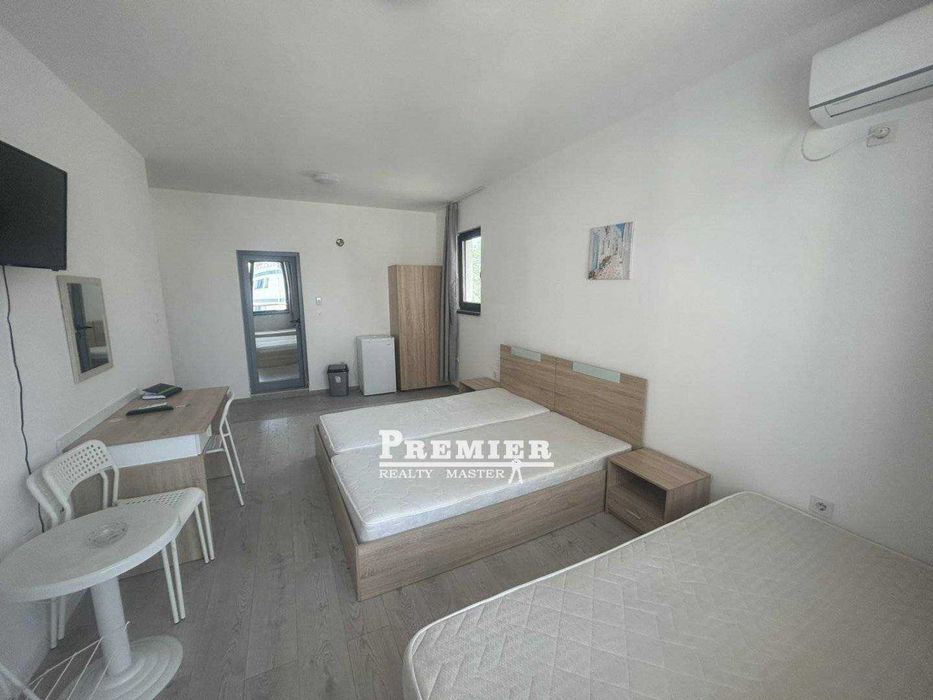 Продава се Едностаен апартамент в Поморие - 42 кв.м за 1381 €/кв.м - Снимка #3