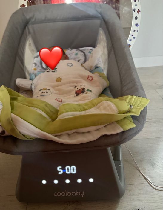 Шезлонг барлығы жасаиды музука ойнаиды