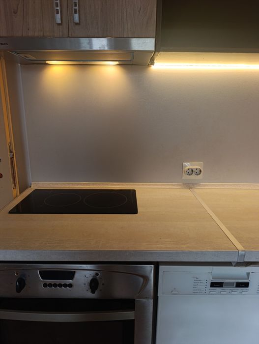 Тристаен апартамент под наем сухата река обзаведен